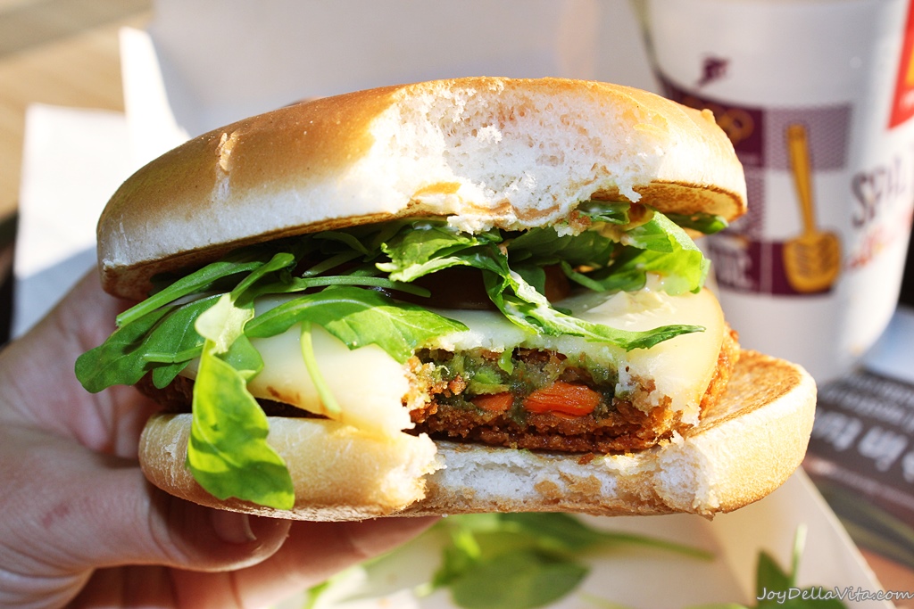McVeggie by McDonalds Italia – the BEST Burger!