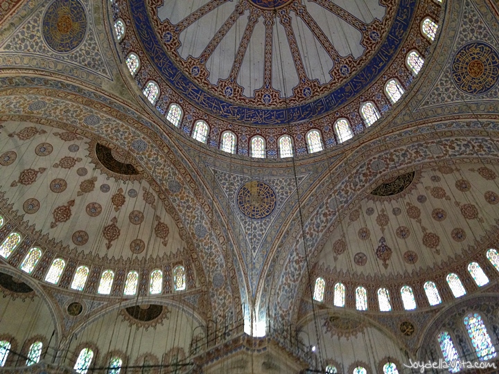 Blue Mosque (Sultan Ahmed Mosque) in Istanbul