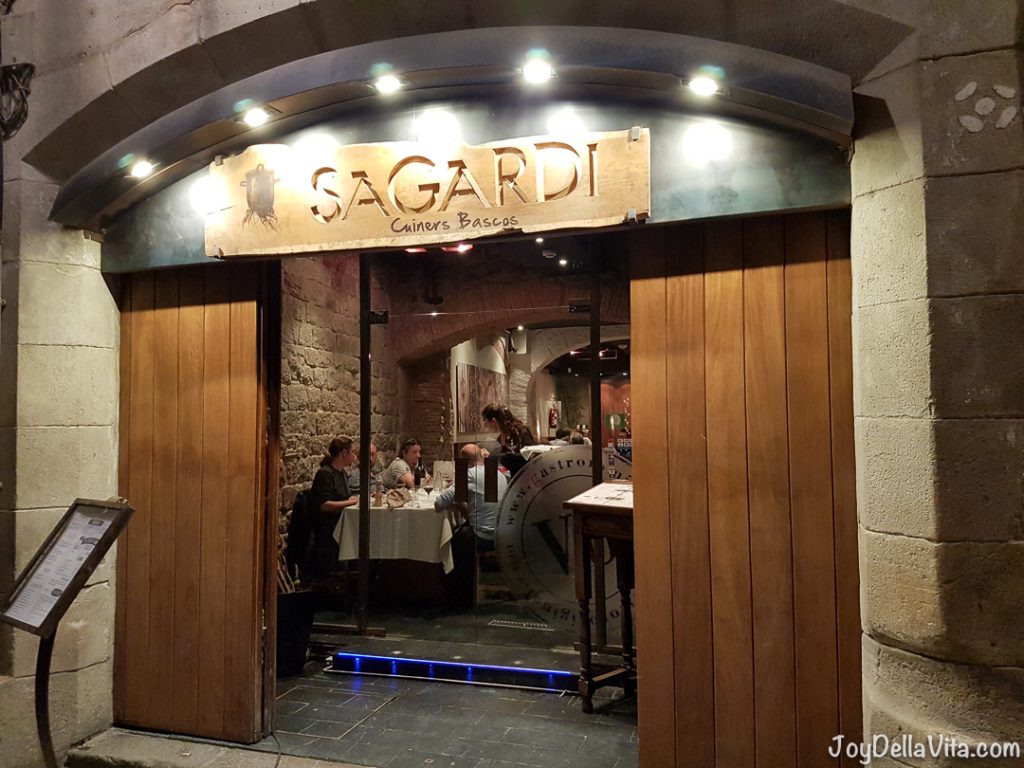 Tapas Restaurant SAGARDI BCN Gòtic Barcelona