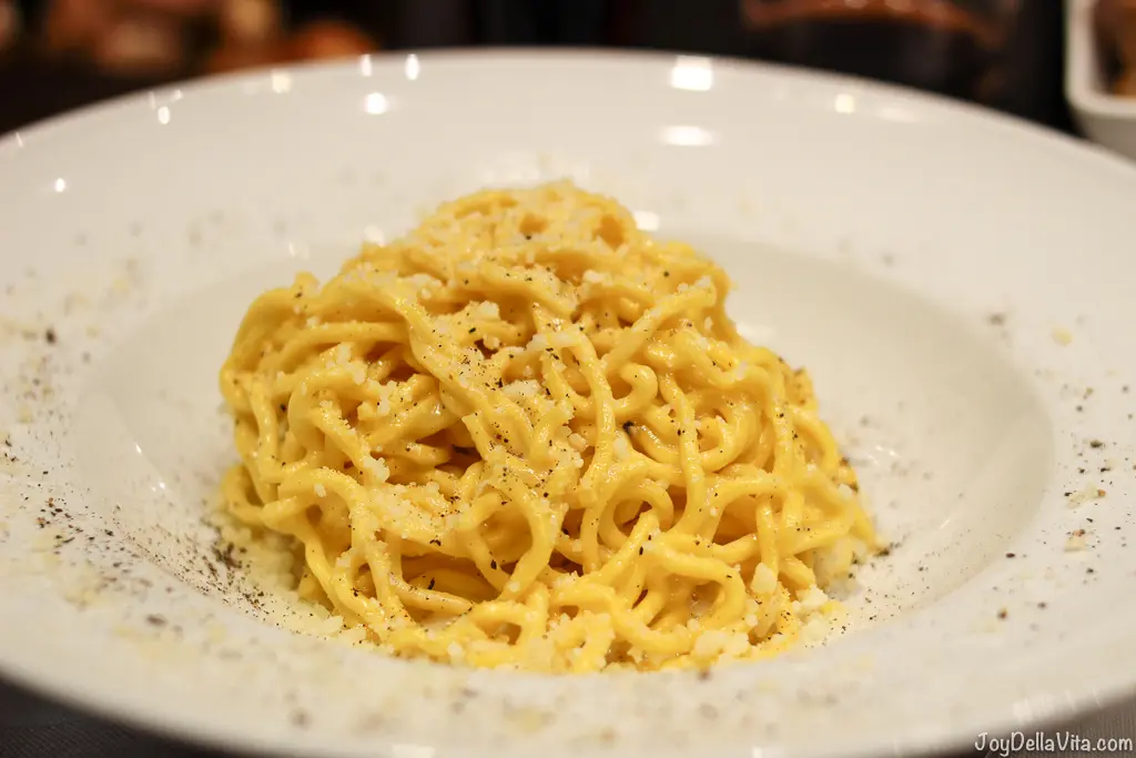 Cacio e Pepe in Rome at Roscioli Salumeria Ristorante