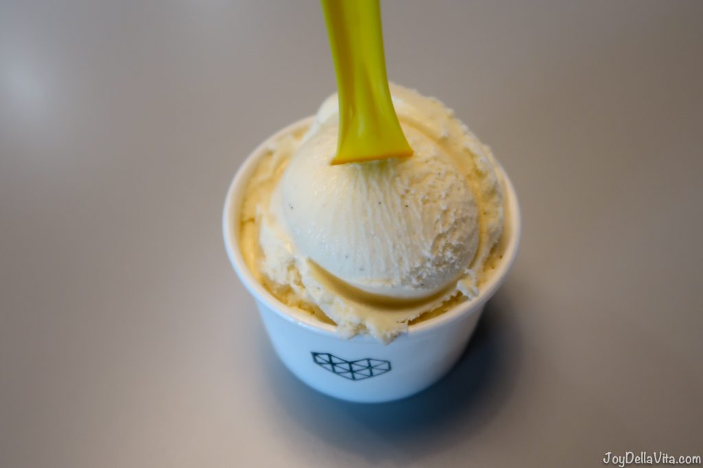 Furgii Canberra Vanilla Bean Ice Cream / Gelato