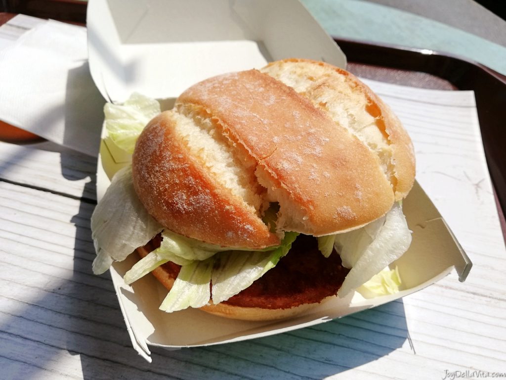 Review: Quinoa Curry, the new vegetarian McDonald’s Switzerland Burger