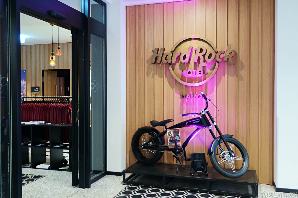 hard rock hotels to know