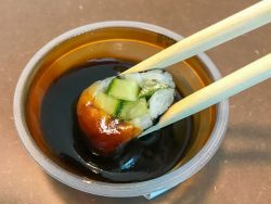 Maki Sushi with Teriyaki Sauce by eat happy Hamburg Hafencity