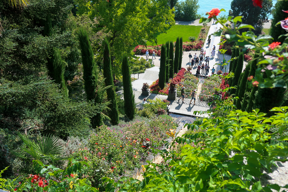 How to travel to Mainau Flower Island in Lake Constance