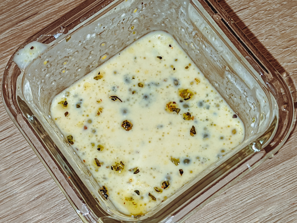 mixed honey mustard yoghurt dressing