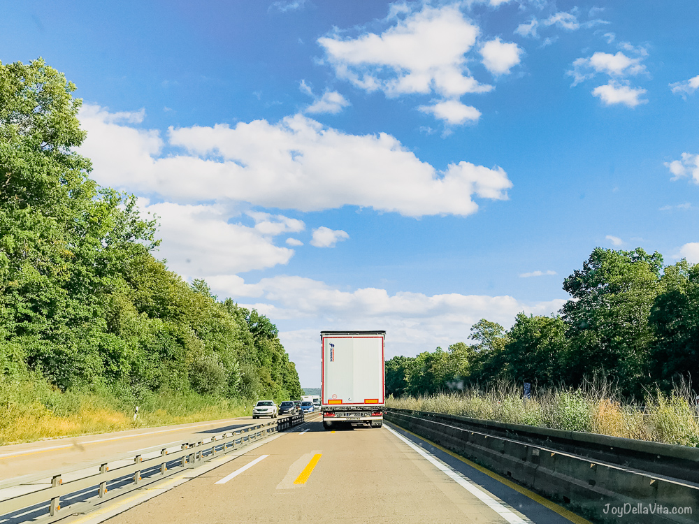 Main Causes of Accidents Involving Trucks and How Can a Victim Seek Compensation