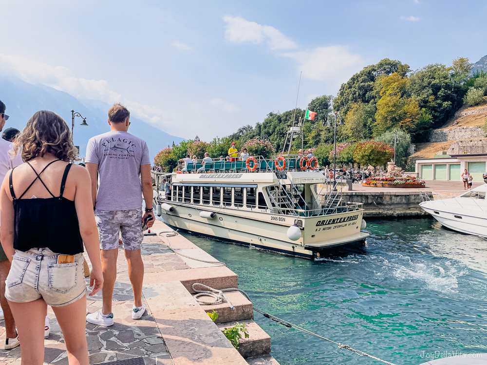 The (cheapest) ship from Limone to Malcesine on Lake Garda in 2024