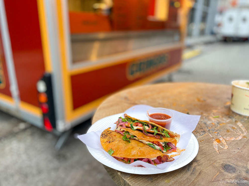 Quesadilla Birria Tacos in Berlin by Gringos Kitchen