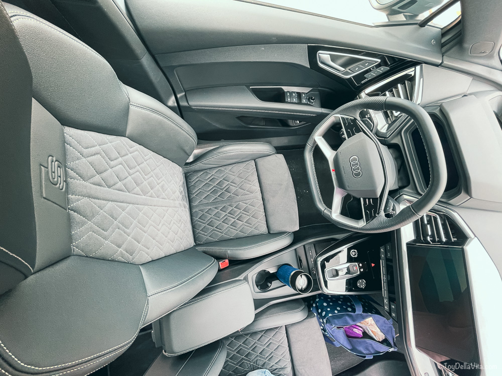 driver seat interior Audi Q4 e-tron
