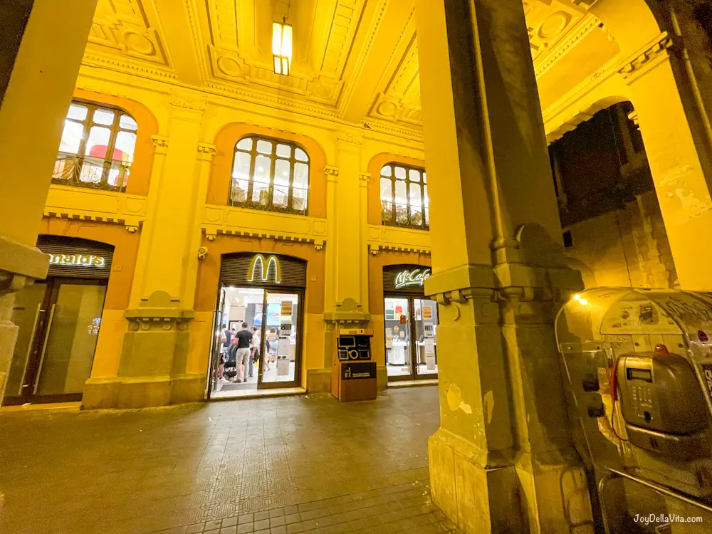 McDonald’s Prices in Italy 2025 (Burger, Menu, Drinks and Snacks)